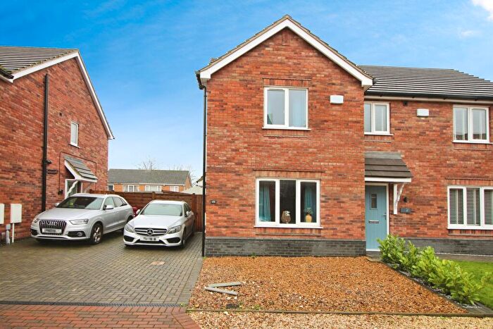 2 Bedroom Semi Detached House For Sale In Appledore Crescent, Scunthorpe, DN17