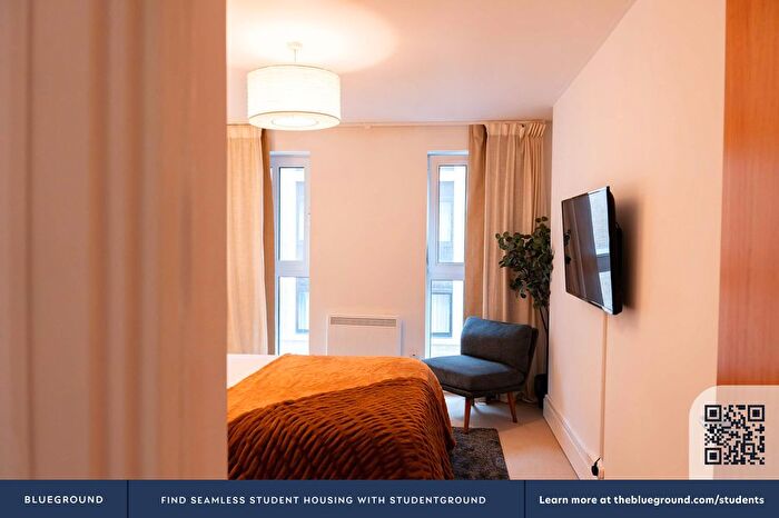 1 Bedroom Flat To Rent In City Of London, EC3N