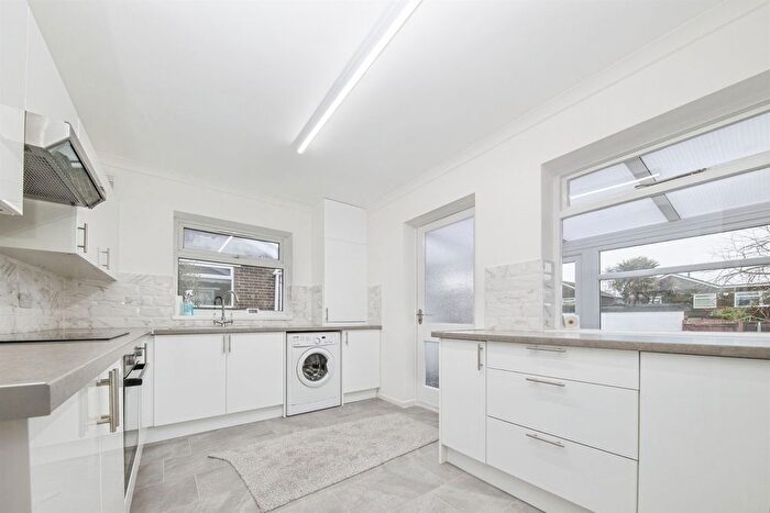 3 Bedroom Semi-Detached Bungalow For Sale In Balton Way, Harwich, CO12