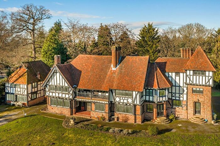 8 Bedroom Property To Rent In Blackhills, Esher, KT10