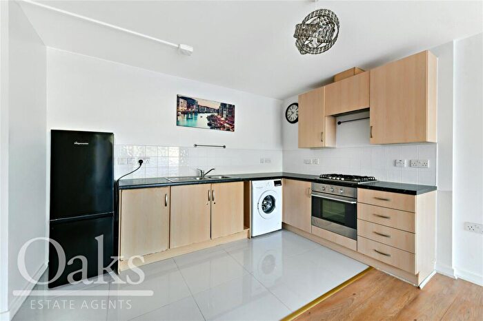 2 Bedroom Apartment To Rent In Norwood Road, West Norwood, SE27