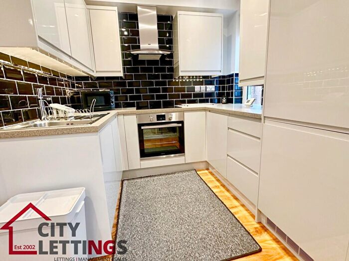 2 Bedroom Apartment To Rent In Burns Street, Arboretum, NG7