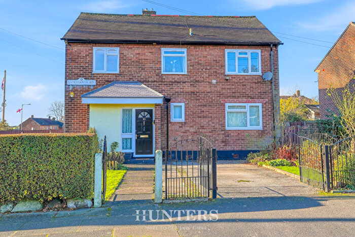 2 Bedroom Maisonette For Sale In Gatesgarth Road, Middleton, Manchester, M24