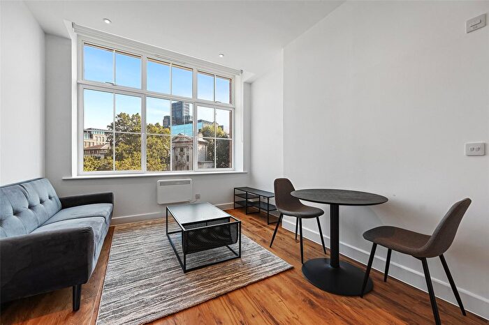 1 Bedroom Flat To Rent In West Smithfield, London, EC1A