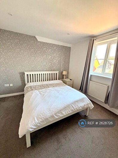 1 Bedroom Flat To Rent In Ducketts Mead, Reading, RG2