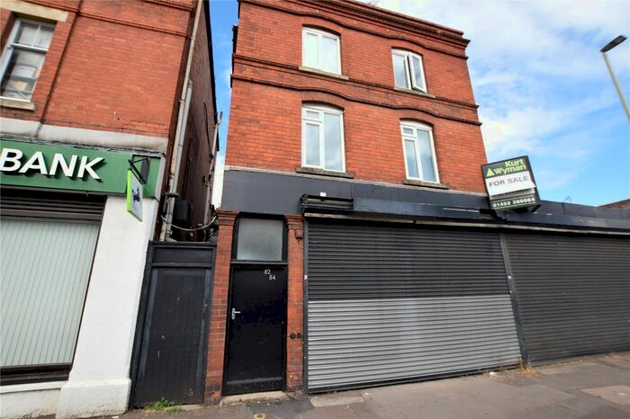 3 Bedroom Flat To Rent In Bristol Road, Gloucester, Gloucestershire, GL1