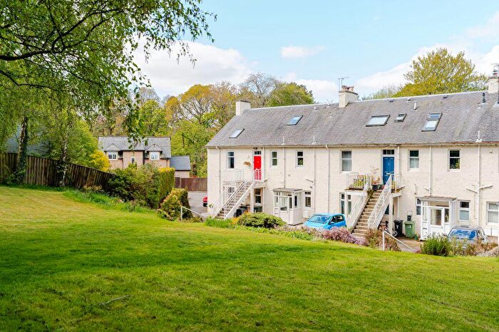 3 Bedroom Flat For Sale In Harlaw Road, Balerno, Edinburgh, EH14