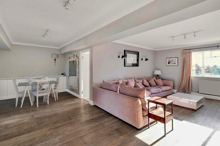 2 Bedroom Flat To Rent In Harrington Road, London, SW7