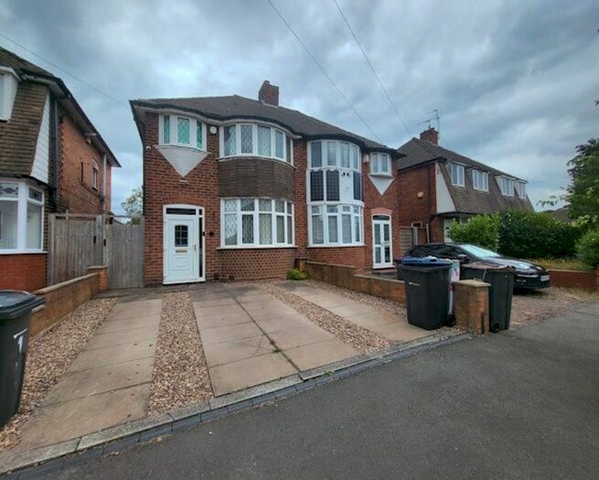 3 Bedroom Terraced House To Rent In Hollydale Road, Birmingham, B24