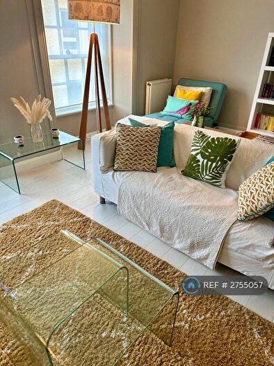 2 Bedroom Flat To Rent In Brae Street, Dunkeld, PH8