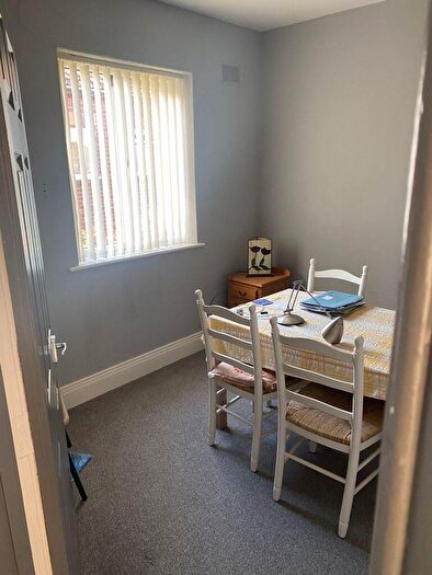 3 Bedroom Flat To Rent In Scarborough Road, Walker, Newcastle Upon Tyne, NE6