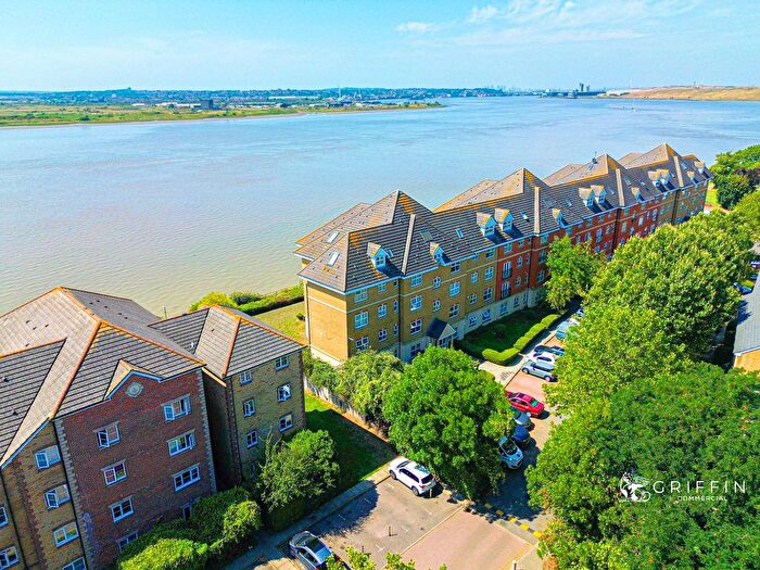 2 Bedroom Flat For Sale In Harrisons Wharf, Purfleet-On-Thames, RM19