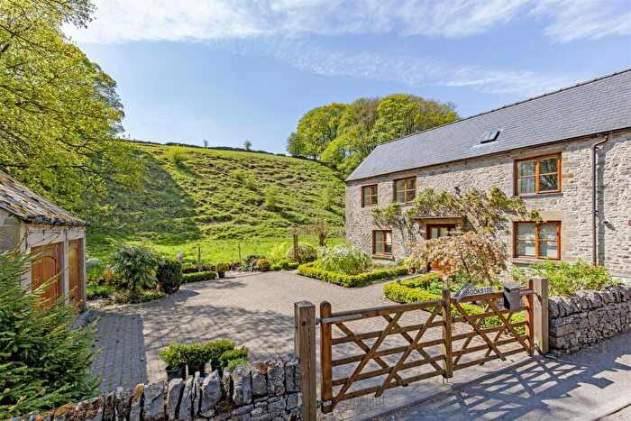 4 Bedroom Detached House For Sale In Brookside, Manchester Road, Tideswell, SK17