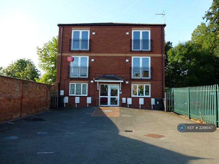 2 Bedroom Flat To Rent In Broad Street, Long Eaton, Nottingham, NG10
