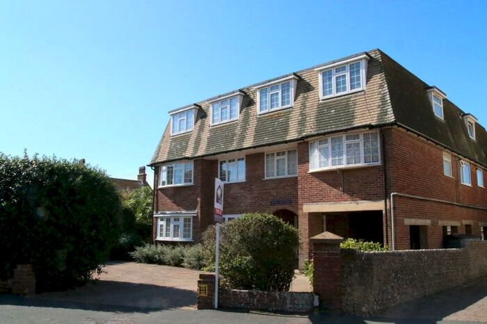 1 Bedroom Flat To Rent In Claremont Road, Seaford, East Sussex, BN25