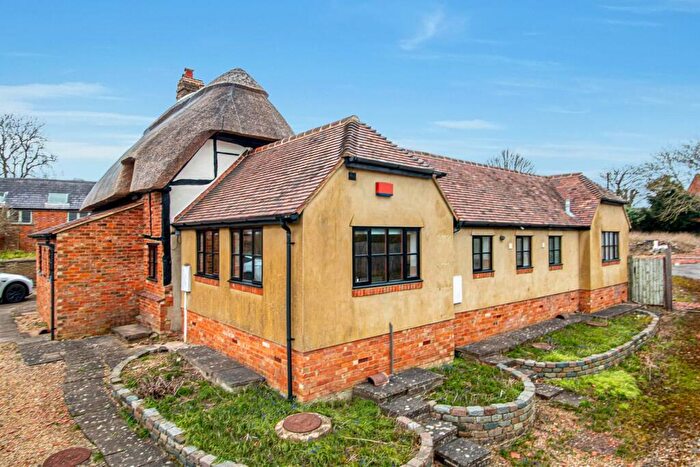 1 Bedroom Semi-Detached Bungalow To Rent In Main Road, Drayton Parslow, MK17