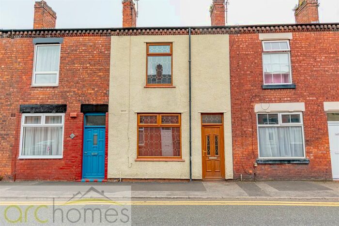 2 Bedroom House To Rent In Mealhouse Lane, Atherton, Manchester, M46