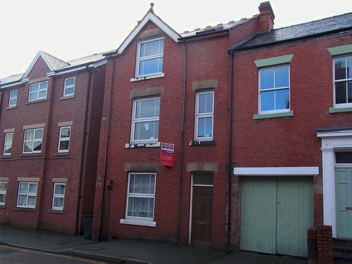 1 Bedroom Flat To Rent In Salop Road, Oswestry, Shropshire, SY11