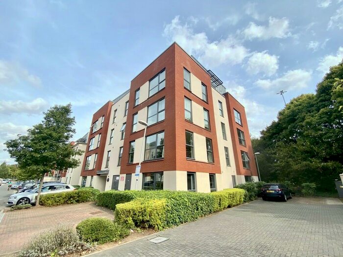 2 Bedroom Apartment To Rent In Ashton Gate, Paxton Drive, BS3