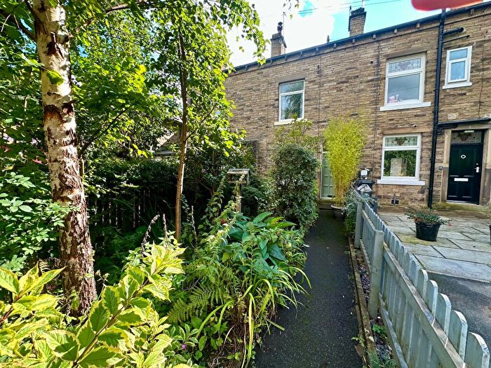 2 Bedroom Terraced House For Sale In Holme Terrace, Mytholmroyd, HX7