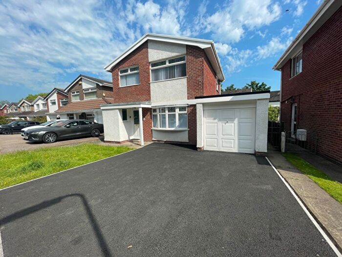 3 Bedroom Detached House To Rent In Woodlands Park Drive, Neath, SA10
