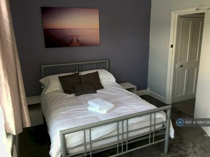 3 Bedroom Terraced House To Rent In Stanhope Road, Northampton, NN2