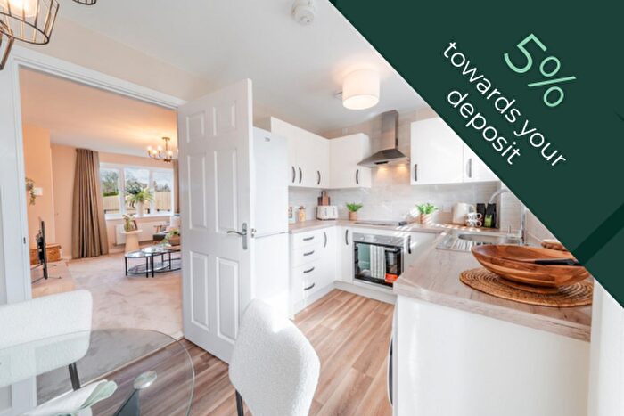 4 Bedroom Detached House For Sale In "Longford" At Oak Tree Crescent, Knottingley, WF11