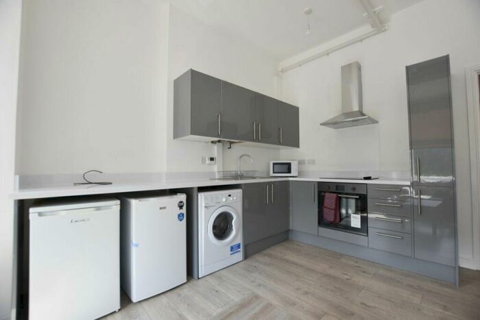 4 Bedroom Apartment To Rent In London Road, Leicester, LE2