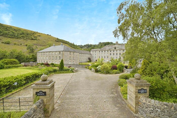 2 Bedroom Flat For Sale In Bobbin Mill, Buxton, Derbyshire, SK17