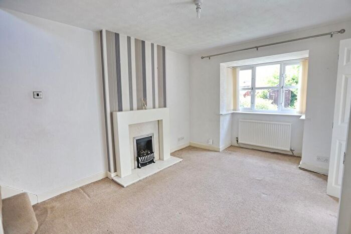 2 Bedroom Semi-Detached House For Sale In Tweedsdale Close, Whitefield, M45