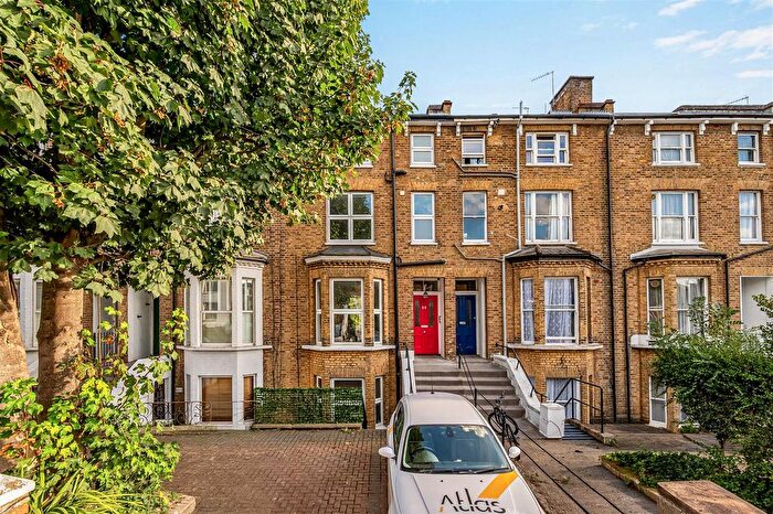 4 Bedroom Flat For Sale In The Grove, W5