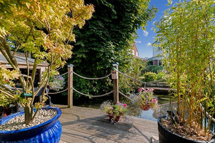 2 Bedroom Terraced House For Sale In Lower Road, River, Dover, CT17