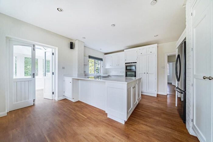 4 Bedroom Detached House To Rent In Beech Hill Road, Spencers Wood, RG7
