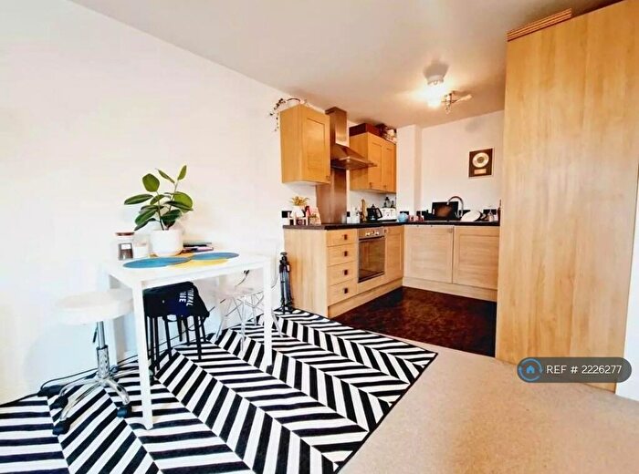 1 Bedroom Flat To Rent In Arcade Chambers, Brentwood, CM14