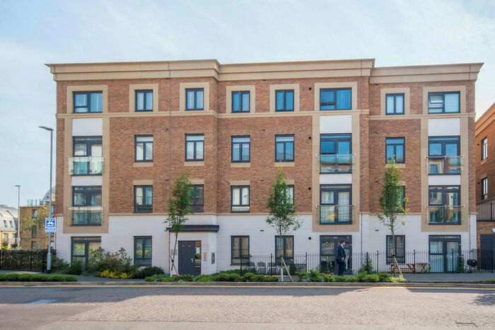 2 Bedroom Apartment To Rent In Mill Road, Hertford, SG14