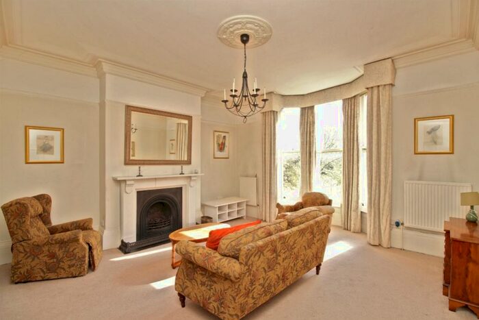 1 Bedroom Apartment To Rent In Pearson Park, HU5