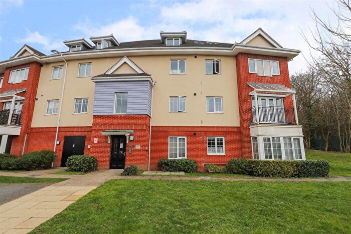 2 Bedroom Apartment For Sale In Flowerdown Court, Flowers Avenue, Ruislip, HA4