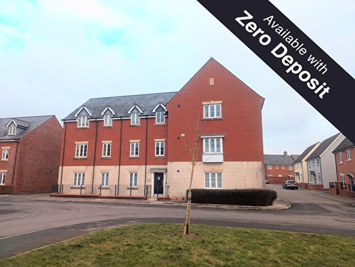 2 Bedroom Flat To Rent In Haragon Drive, Amesbury, Salisbury, SP4