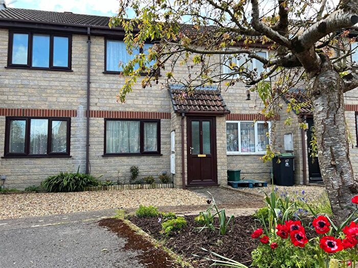 2 Bedroom Terraced House For Sale In The Meadows, Gillingham, SP8