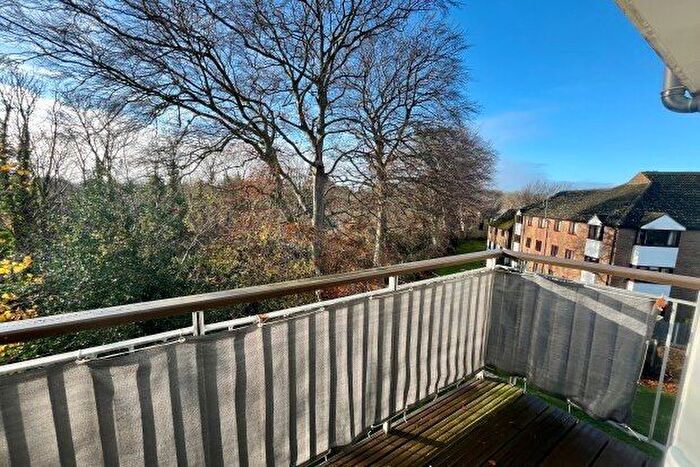 2 Bedroom Flat To Rent In Chaucer Court, Canterbury, CT1