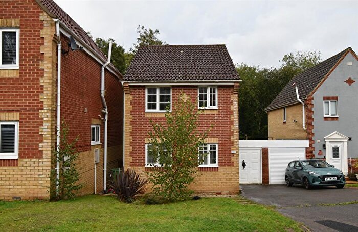 3 Bedroom Detached House For Sale In Monarch Gardens, St. Leonards-On-Sea, TN37