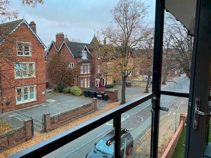 2 Bedroom Property To Rent In Haymarket Rise, Linden Road, MK40