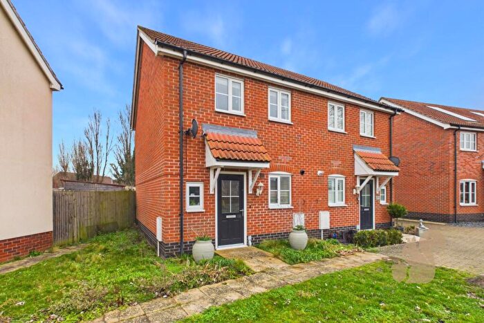 2 Bedroom Semi Detached House For Sale In Freestone Way, Great Cornard, CO10