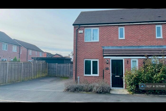 3 Bedroom Semi-Detached House To Rent In Mannion Avenue, Coventry, CV6