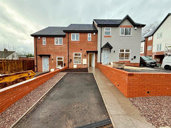 2 Bedroom Terraced House For Sale In Foxglove Close, Stourport-on-Severn, Worcestershire, DY13