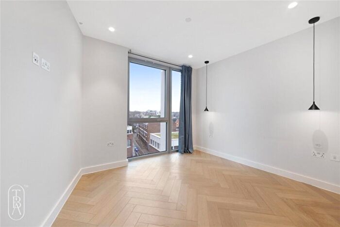 1 Bedroom Apartment For Sale In Parkhaus, Mapple Path, London, E5