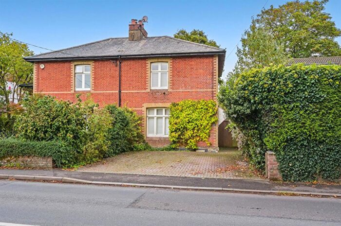 2 Bedroom Semi-Detached House For Sale In Harestock Road, Winchester, SO22