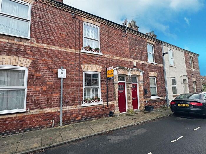 2 Bedroom Terraced House For Sale In Gray Street, York, YO23