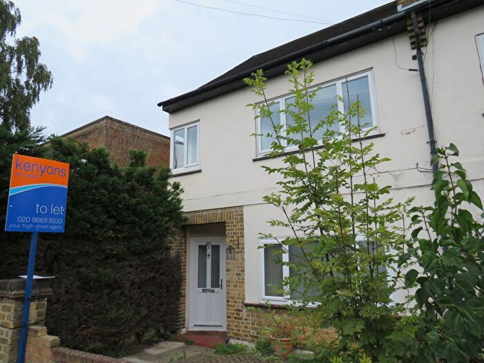 2 Bedroom Maisonette To Rent In Green Wrythe Lane, Carshalton, SM5