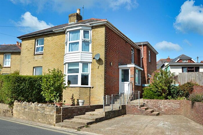 4 Bedroom Semi-Detached House For Sale In Haylands, Ryde, PO33